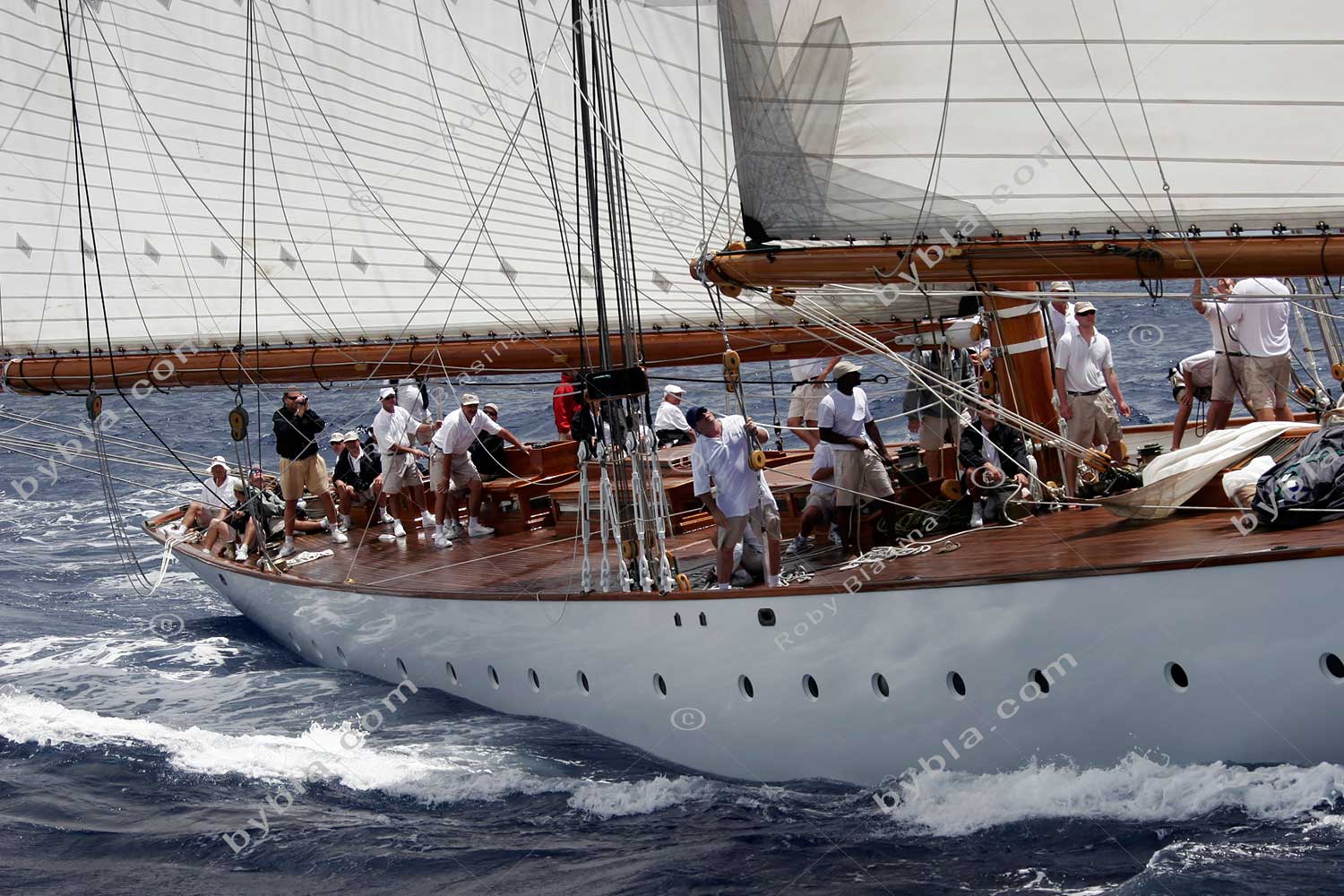 ELEONORA - Antigua Classic Yacht 2006