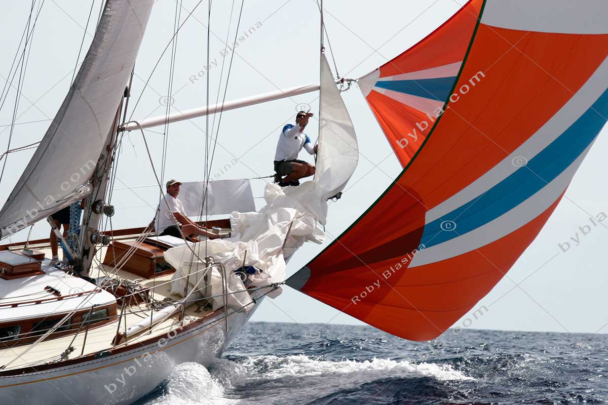 vele-d-epoca-imperia-2006