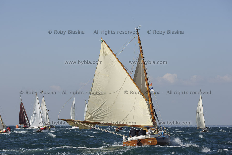 14SCR-16776